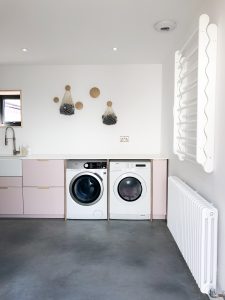 Pink utility room
